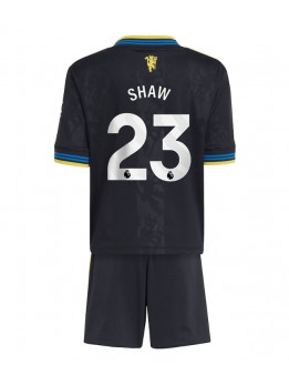 Billige Manchester United Luke Shaw #23 Tredjedraktsett Barn 2025-26 Kortermet (+ Korte bukser)